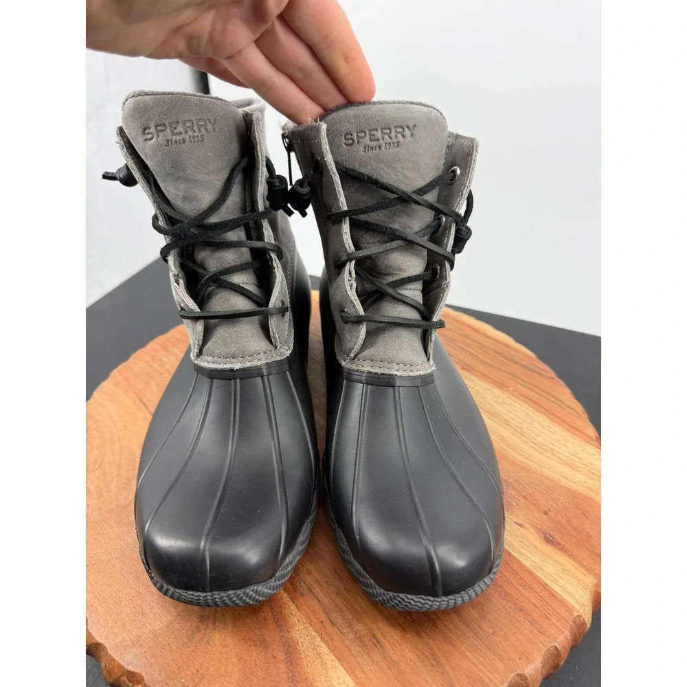 Sperry Saltwater Duck Boots Women Size 9 Grey Black STS81732 Waterproof Rain